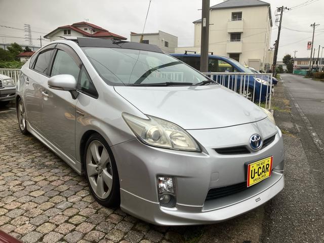プリウス Ｇ　サンルーフ　モデリスタ　フルエアロ　車高調　ナビ　テレビ　Ｂｌｕｅｔｏｏｔｈ　バックカメラ　ＥＴＣ　クルーズコントロール　ソーラーパネル　スマートキー　ハイブリッド（10枚目）