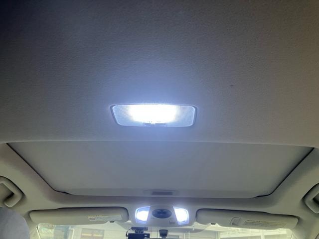 プリウス Ｇ　サンルーフ　モデリスタ　フルエアロ　車高調　ナビ　テレビ　Ｂｌｕｅｔｏｏｔｈ　バックカメラ　ＥＴＣ　クルーズコントロール　ソーラーパネル　スマートキー　ハイブリッド（44枚目）