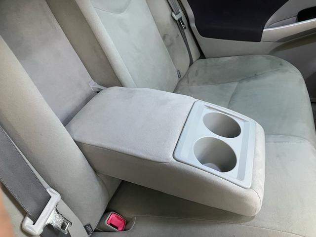 プリウス Ｇ　サンルーフ　モデリスタ　フルエアロ　車高調　ナビ　テレビ　Ｂｌｕｅｔｏｏｔｈ　バックカメラ　ＥＴＣ　クルーズコントロール　ソーラーパネル　スマートキー　ハイブリッド（45枚目）