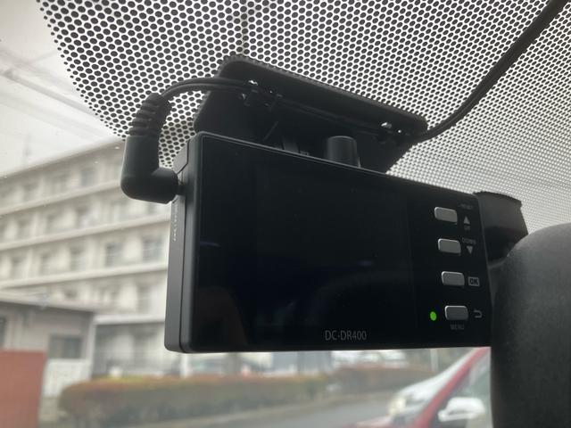 プリウス Ｇ　サンルーフ　モデリスタ　フルエアロ　車高調　ナビ　テレビ　Ｂｌｕｅｔｏｏｔｈ　バックカメラ　ＥＴＣ　クルーズコントロール　ソーラーパネル　スマートキー　ハイブリッド（46枚目）