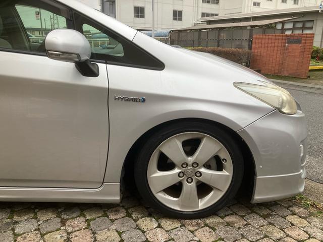 プリウス Ｇ　サンルーフ　モデリスタ　フルエアロ　車高調　ナビ　テレビ　Ｂｌｕｅｔｏｏｔｈ　バックカメラ　ＥＴＣ　クルーズコントロール　ソーラーパネル　スマートキー　ハイブリッド（53枚目）