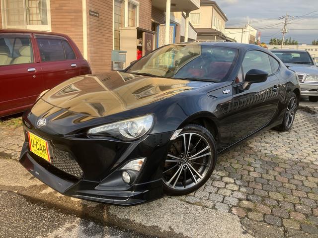 ８６ ＧＴリミテッド　保証１年　車検２年付き　ナビ　ＥＴＣ　パドルシフト　スマートキー　純正アルミホイール　オートエアコン　エアバック　パワーウィンドウ　衝突安全ボディ（7枚目）