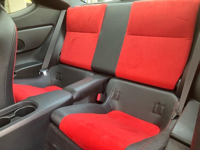 ８６ ＧＴリミテッド　保証１年　車検２年付き　ナビ　ＥＴＣ　パドルシフト　スマートキー　純正アルミホイール　オートエアコン　エアバック　パワーウィンドウ　衝突安全ボディ（38枚目）