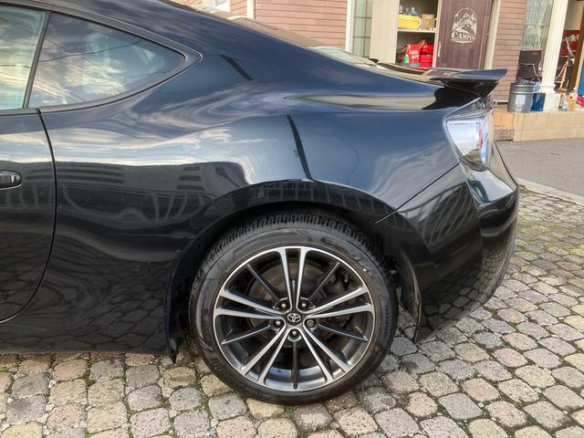 ８６ ＧＴリミテッド　保証１年　車検２年付き　ナビ　ＥＴＣ　パドルシフト　スマートキー　純正アルミホイール　オートエアコン　エアバック　パワーウィンドウ　衝突安全ボディ（46枚目）