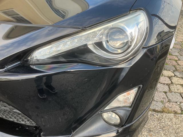 ８６ ＧＴリミテッド　保証１年　車検２年付き　ナビ　ＥＴＣ　パドルシフト　スマートキー　純正アルミホイール　オートエアコン　エアバック　パワーウィンドウ　衝突安全ボディ（54枚目）