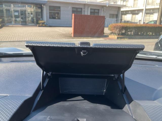 MR-S Sエディション 後期型 6速マニュアル 新品幌 赤内装 TRDマフラー 16インチアルミホイール ドライブレコーダー 1ZZエンジン エアバック パワーウィンドウ ETC 禁煙車 衝突安全ボディ(25枚目)