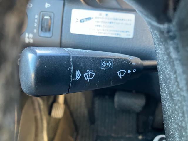 Ｃクラス Ｃ２４０　後期型　左ハンドル　Ｗ２０２　純正アルミホイール　パワーシート　ディーラー車（22枚目）