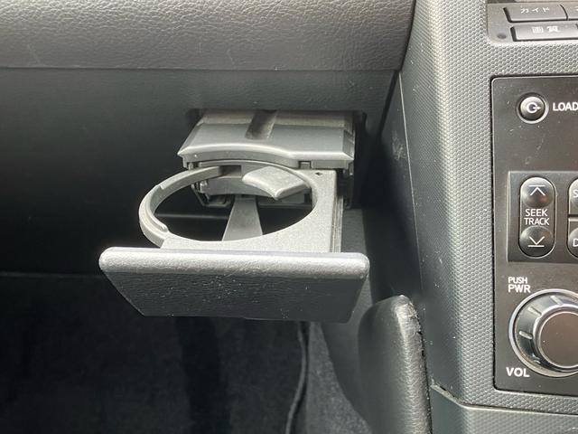 フェアレディZ バージョンT 車検2年付き BOSEサウンドシステム Z33後期純正アルミ ナビ CD DVD ETC バックモニター レザーシート シートヒーター パワーシート キーレス MTモード付5AT 2シーター(31枚目)