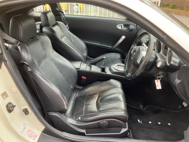 フェアレディZ バージョンT 車検2年付き BOSEサウンドシステム Z33後期純正アルミ ナビ CD DVD ETC バックモニター レザーシート シートヒーター パワーシート キーレス MTモード付5AT 2シーター(41枚目)