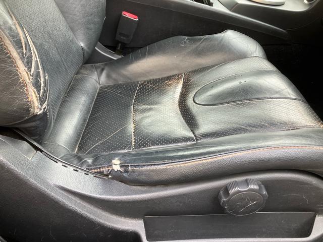 フェアレディZ バージョンT 車検2年付き BOSEサウンドシステム Z33後期純正アルミ ナビ CD DVD ETC バックモニター レザーシート シートヒーター パワーシート キーレス MTモード付5AT 2シーター(42枚目)