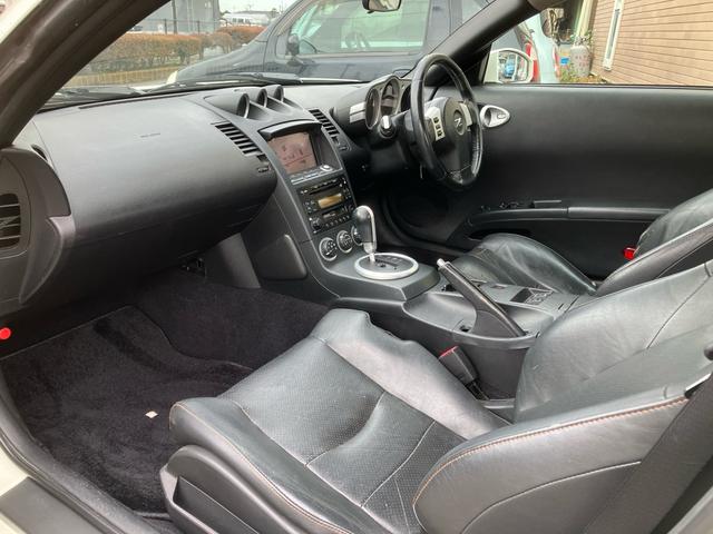 フェアレディZ バージョンT 車検2年付き BOSEサウンドシステム Z33後期純正アルミ ナビ CD DVD ETC バックモニター レザーシート シートヒーター パワーシート キーレス MTモード付5AT 2シーター(43枚目)