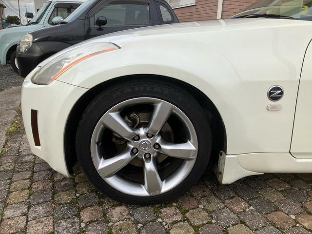 フェアレディZ バージョンT 車検2年付き BOSEサウンドシステム Z33後期純正アルミ ナビ CD DVD ETC バックモニター レザーシート シートヒーター パワーシート キーレス MTモード付5AT 2シーター(49枚目)