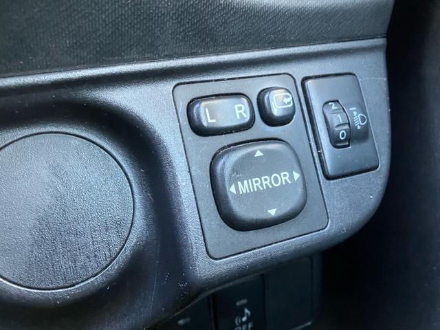 アクア S 保証1年 車検2年付き ハイブリッド ナビ Bluetooth テレビ バックモニター ETC 寒冷地仕様 ミラーヒーター オートエアコン デュアルエアバック キーレスエントリー ABS(28枚目)