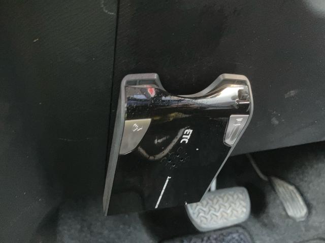 アクア S 保証1年 車検2年付き ハイブリッド ナビ Bluetooth テレビ バックモニター ETC 寒冷地仕様 ミラーヒーター オートエアコン デュアルエアバック キーレスエントリー ABS(30枚目)