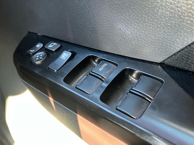 �d���i�[�~���[�ƃp���[�E�C���h�E���_���ς݂ł��B