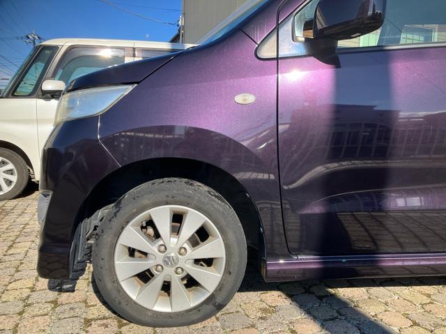 �����̂P�S�C���`�A���~�z�C�[������������Ă��܂��B