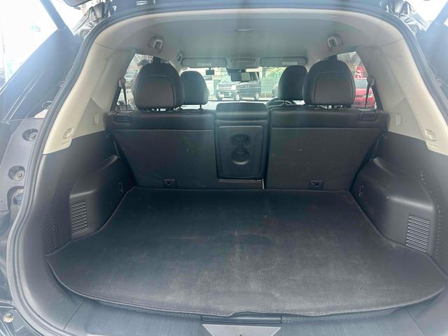 エクストレイル 20Xi 4WD ドライブレコーダー 全周囲カメラ クリアランスソナー オートクルーズコントロール 衝突被害軽減システム TV オートライト LEDヘッドランプ 電動リアゲート アルミホイール スマートキー(12枚目)