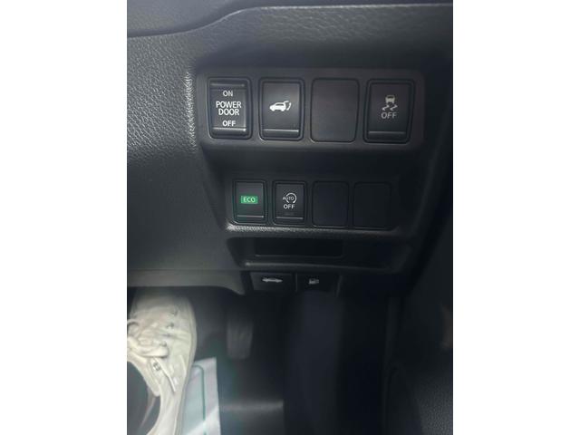 エクストレイル 20Xi 4WD ドライブレコーダー 全周囲カメラ クリアランスソナー オートクルーズコントロール 衝突被害軽減システム TV オートライト LEDヘッドランプ 電動リアゲート アルミホイール スマートキー(17枚目)