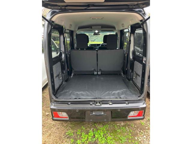 この度は当店のお車をご覧になっていただき、誠にありがとうございます。じっくり現車確認して頂けるよう、ご準備を致します!