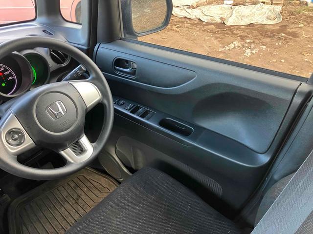 N-BOX G SSパッケージ ETC バックカメラ 両側電動スライドドア ナビ HID スマートキー アイドリングストップ 電動格納ミラー シートヒーター ベンチシート CVT 盗難防止システム ABS ESC アルミホイール(3枚目)