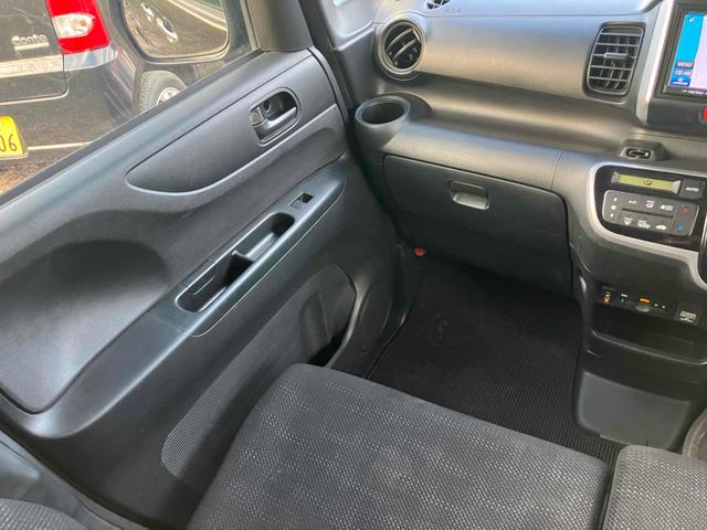 N-BOX G SSパッケージ ETC バックカメラ 両側電動スライドドア ナビ HID スマートキー アイドリングストップ 電動格納ミラー シートヒーター ベンチシート CVT 盗難防止システム ABS ESC アルミホイール(29枚目)