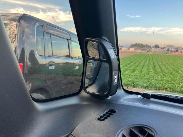 N-BOX G SSパッケージ ETC バックカメラ 両側電動スライドドア ナビ HID スマートキー アイドリングストップ 電動格納ミラー シートヒーター ベンチシート CVT 盗難防止システム ABS ESC アルミホイール(31枚目)