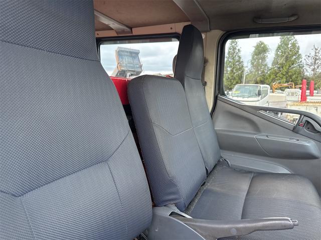 キャンター Wキャブ トラック MT 後輪ダブル ETC エアコン パワーウィンドウ 運転席エアバッグ(24枚目)