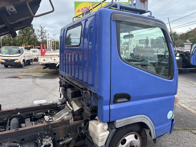 キャンター ダンプ　ＭＴ　後輪ダブル　電動格納ミラー　エアコン　パワーウィンドウ　運転席エアバッグ　記録簿（23枚目）