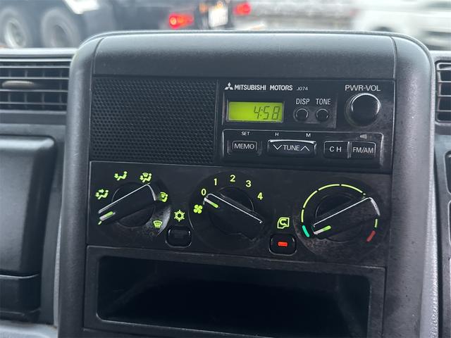 キャンター ダンプ　ＭＴ　後輪ダブル　電動格納ミラー　エアコン　パワーウィンドウ　運転席エアバッグ　記録簿（50枚目）