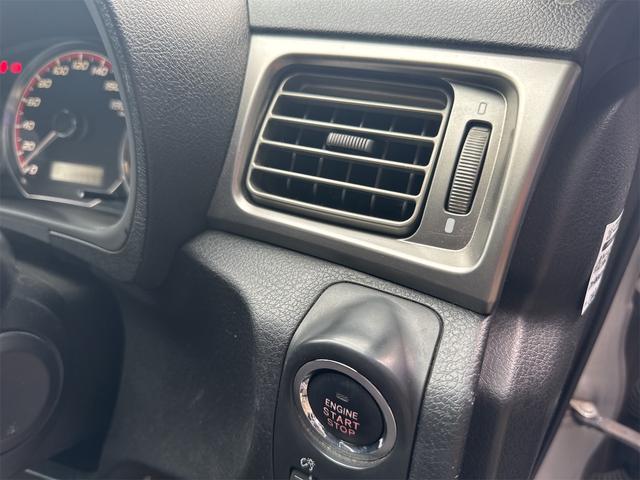 インプレッサアネシス ２．０ｉ－Ｓ　４ＷＤ　ＥＴＣ　アルミホイール　ＨＩＤ　ＡＴ　スマートキー　電動格納ミラー　盗難防止システム　パワーシート　衝突安全ボディ　ＡＢＳ　エアコン　パワーステアリング　パワーウィンドウ　運転席エアバッグ（8枚目）