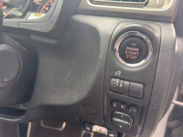 インプレッサアネシス ２．０ｉ－Ｓ　４ＷＤ　ＥＴＣ　アルミホイール　ＨＩＤ　ＡＴ　スマートキー　電動格納ミラー　盗難防止システム　パワーシート　衝突安全ボディ　ＡＢＳ　エアコン　パワーステアリング　パワーウィンドウ　運転席エアバッグ（9枚目）