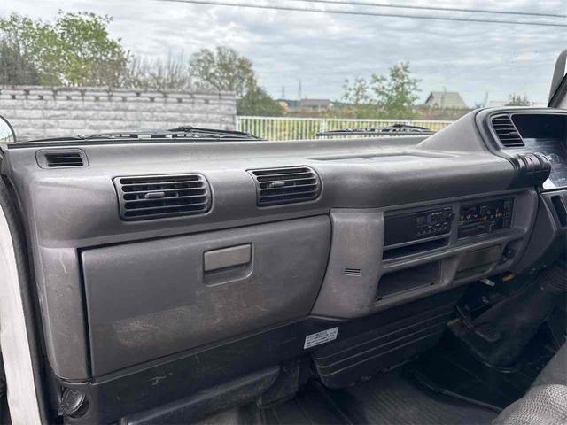 エルフトラック トラック MT 後輪ダブル アイドリングストップ エアコン パワーウィンドウ 運転席エアバッグ(22枚目)