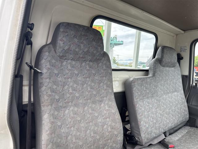 エルフトラック トラック MT 後輪ダブル アイドリングストップ エアコン パワーウィンドウ 運転席エアバッグ(37枚目)