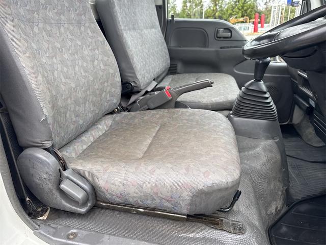 エルフトラック トラック MT 後輪ダブル アイドリングストップ エアコン パワーウィンドウ 運転席エアバッグ(38枚目)