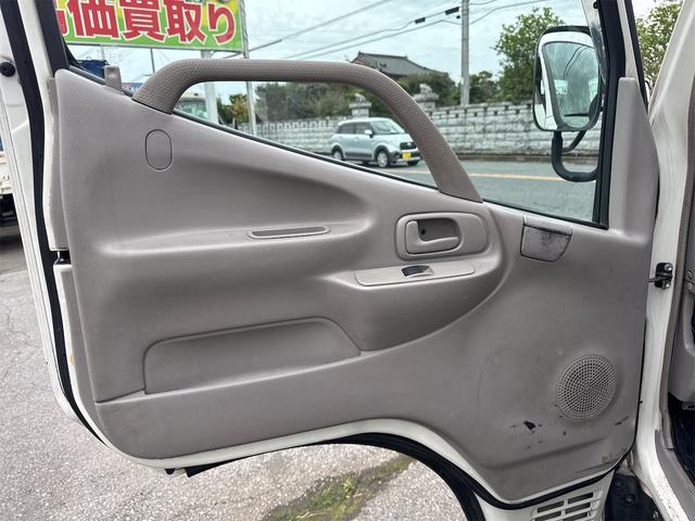トヨエース 2tジャストロー トラック MT ETC エアコン パワーウィンドウ 運転席エアバッグ(18枚目)