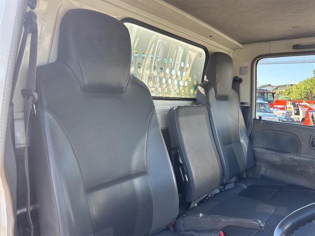 エルフトラック トラック MT 後輪ダブル ETC ナビ TV エアコン パワーウィンドウ 運転席エアバッグ CD USB Bluetooth(33枚目)