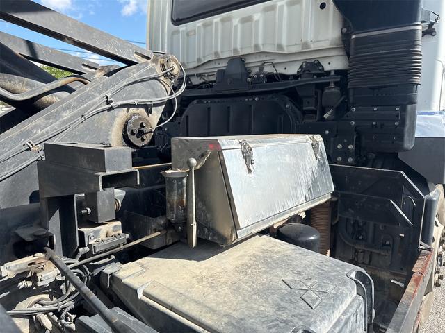 スーパーグレート トラック MT 後輪ダブル ETC エアコン 運転席エアバッグ(12枚目)