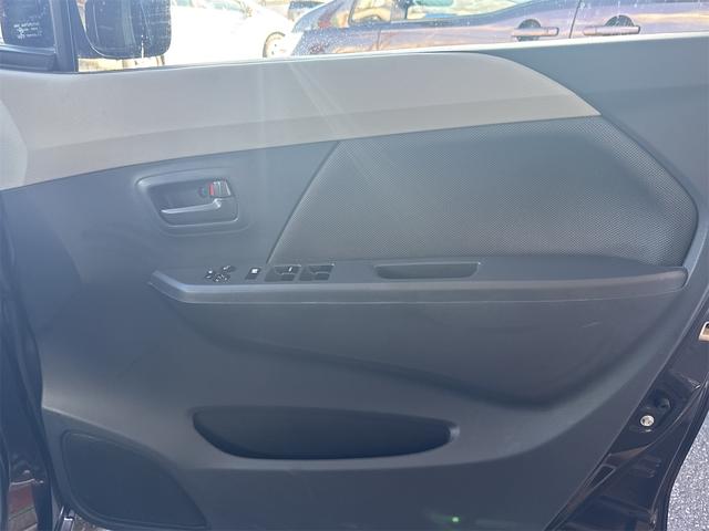 ワゴンR FA キーレスエントリー 電動格納ミラー ベンチシート CVT 盗難防止システム ABS CD ミュージックプレイヤー接続可 衝突安全ボディ エアコン パワーステアリング パワーウィンドウ 運転席エアバッグ(10枚目)