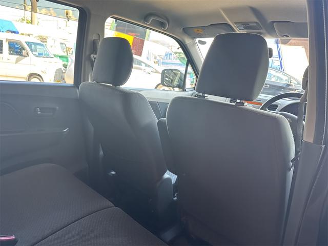 ワゴンR FA キーレスエントリー 電動格納ミラー ベンチシート CVT 盗難防止システム ABS CD ミュージックプレイヤー接続可 衝突安全ボディ エアコン パワーステアリング パワーウィンドウ 運転席エアバッグ(25枚目)