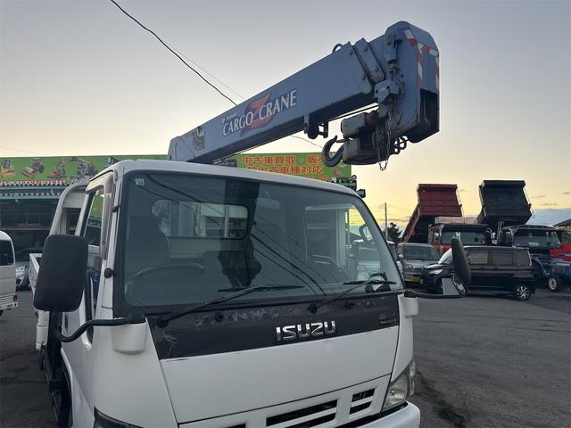 エルフトラック トラック MT 後輪ダブル アイドリングストップ 電動格納ミラー エアコン パワーウィンドウ 運転席エアバッグ(4枚目)