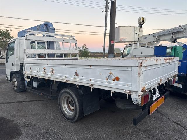 エルフトラック トラック MT 後輪ダブル アイドリングストップ 電動格納ミラー エアコン パワーウィンドウ 運転席エアバッグ(7枚目)
