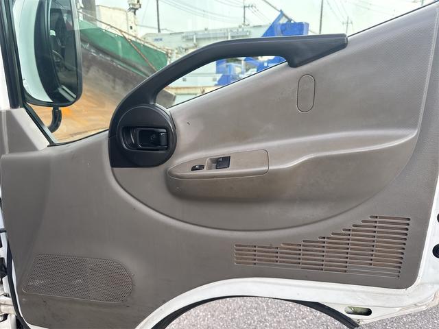 アトラストラック ＷキャブフルスーパーローＤＸ　後輪ダブル　ＥＴＣ　キーレスエントリー　電動格納ミラー　エアコン　パワーウィンドウ　運転席エアバッグ　助手席エアバッグ（25枚目）