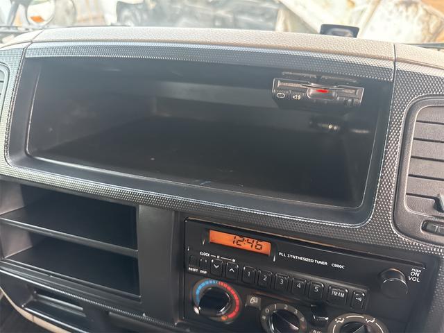 アトラストラック ＷキャブフルスーパーローＤＸ　後輪ダブル　ＥＴＣ　キーレスエントリー　電動格納ミラー　エアコン　パワーウィンドウ　運転席エアバッグ　助手席エアバッグ（37枚目）