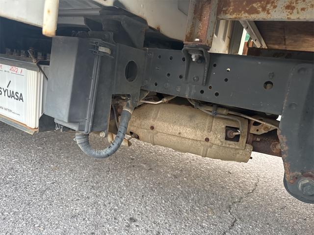 アトラストラック ＷキャブフルスーパーローＤＸ　後輪ダブル　ＥＴＣ　キーレスエントリー　電動格納ミラー　エアコン　パワーウィンドウ　運転席エアバッグ　助手席エアバッグ（44枚目）