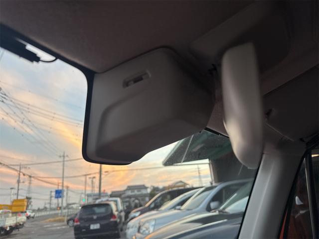 ハスラー G ナビ 衝突被害軽減システム スマートキー アイドリングストップ 電動格納ミラー シートヒーター ベンチシート CVT 盗難防止システム ABS ESC 衝突安全ボディ エアコン パワーステアリング(31枚目)