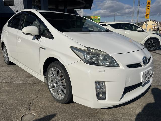 プリウス Sツーリングセレクション ETC バックカメラ ナビ TV アルミホイール LEDヘッドランプ ヘッドライトウォッシャー CVT スマートキー 電動格納ミラー 盗難防止システム CD USB Bluetooth 衝突安全ボディ(26枚目)