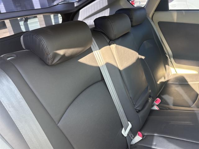 プリウス Sツーリングセレクション ETC バックカメラ ナビ TV アルミホイール LEDヘッドランプ ヘッドライトウォッシャー CVT スマートキー 電動格納ミラー 盗難防止システム CD USB Bluetooth 衝突安全ボディ(31枚目)