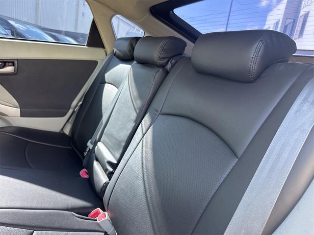 プリウス Sツーリングセレクション ETC バックカメラ ナビ TV アルミホイール LEDヘッドランプ ヘッドライトウォッシャー CVT スマートキー 電動格納ミラー 盗難防止システム CD USB Bluetooth 衝突安全ボディ(36枚目)