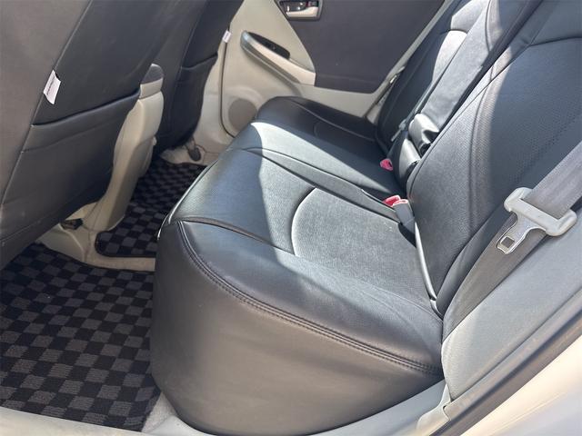 プリウス Sツーリングセレクション ETC バックカメラ ナビ TV アルミホイール LEDヘッドランプ ヘッドライトウォッシャー CVT スマートキー 電動格納ミラー 盗難防止システム CD USB Bluetooth 衝突安全ボディ(37枚目)