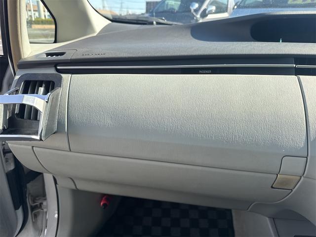 プリウス Sツーリングセレクション ETC バックカメラ ナビ TV アルミホイール LEDヘッドランプ ヘッドライトウォッシャー CVT スマートキー 電動格納ミラー 盗難防止システム CD USB Bluetooth 衝突安全ボディ(44枚目)